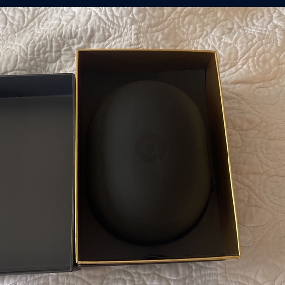 Dre Beats - Picture 5 of 5